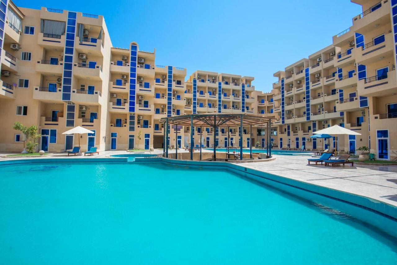 Poolside With Patio Near El Gouna Apartman Gurdaka Kültér fotó